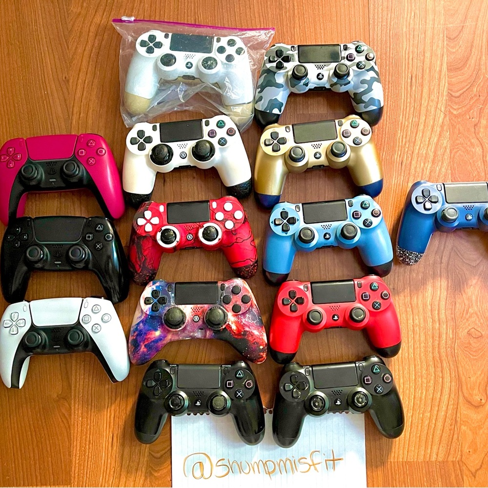 LOT Of PlayStation 4-5 & Scuf Controllers